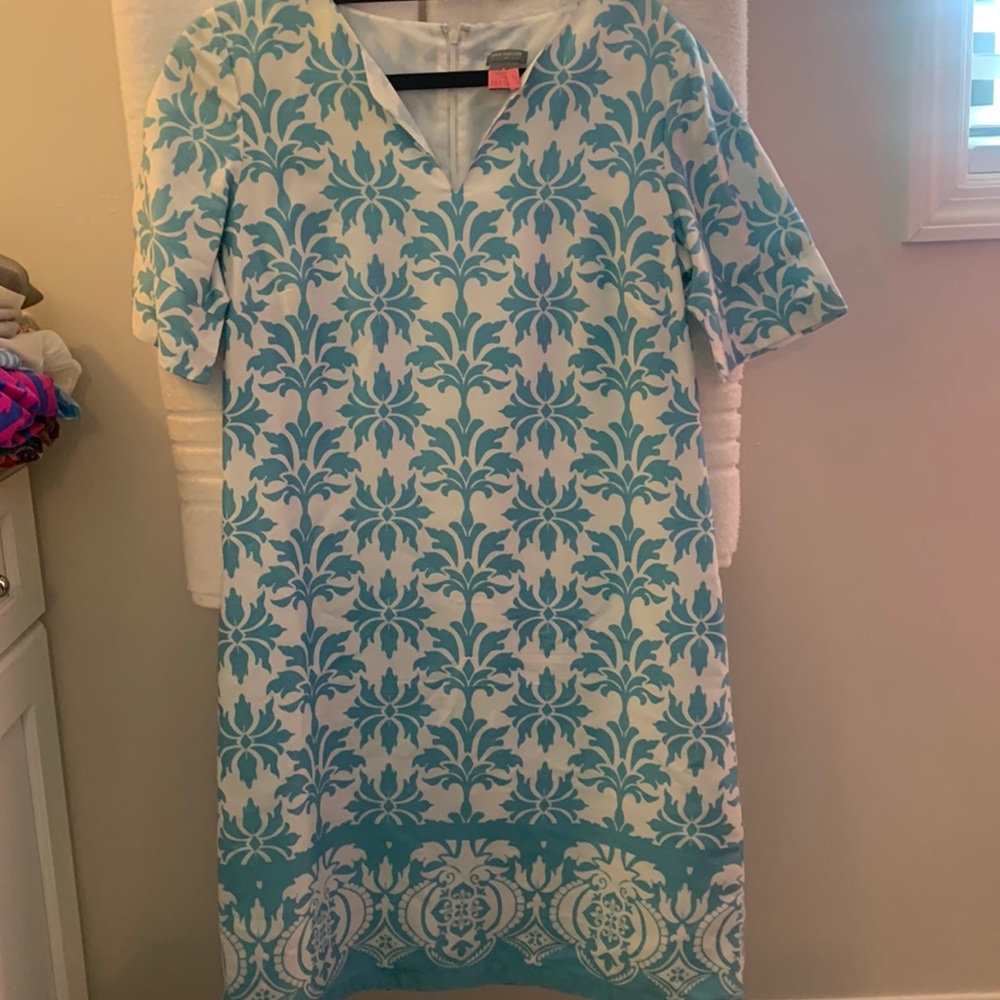 Ann Taylor size 8 pool blue/white print dress